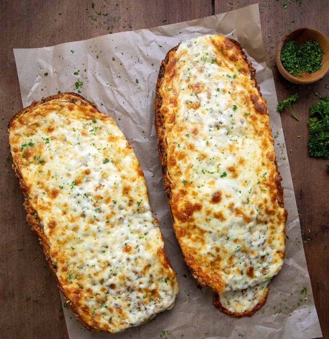 Cowboy Butter Garlic Bread