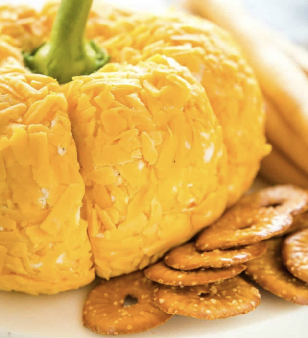 Pumpkin Cheese Ball