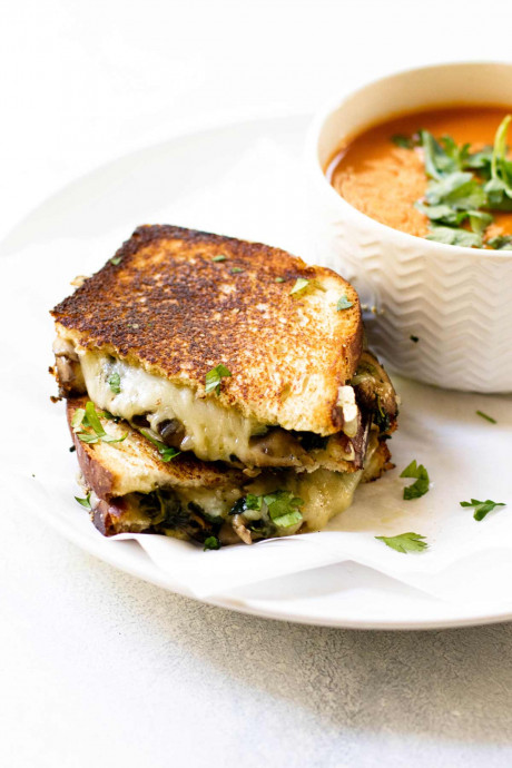 Mushroom Grilled Cheese