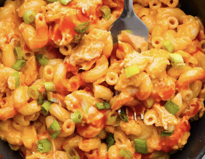 Buffalo Chicken Mac and Cheese