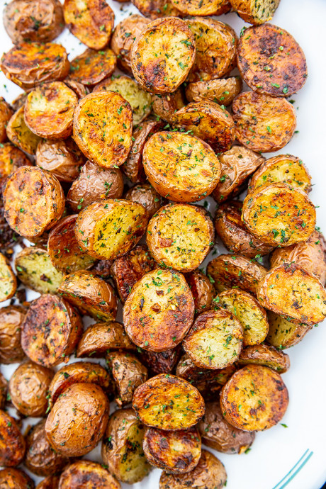 Herb and Garlic Roasted Red Potatoes
