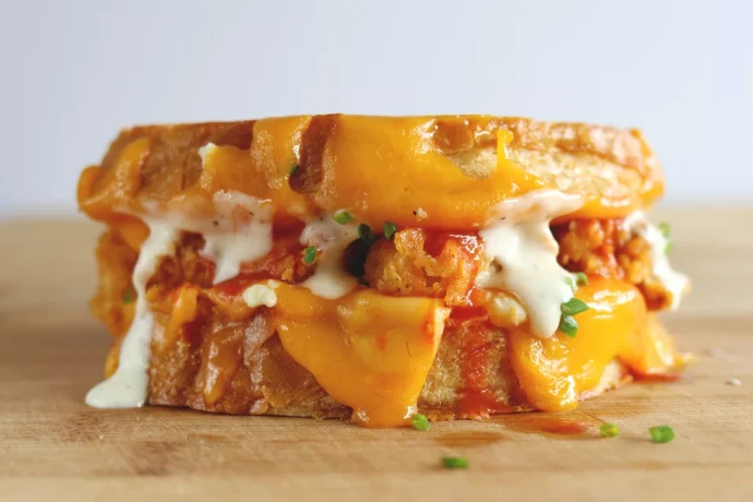 Buffalo Chicken Grilled Cheese Sandwich With Buttermilk Ranch + Blue Cheese Buffalo Chicken Grilled Cheese Sandwich With Buttermilk Ranch + Blue Cheese