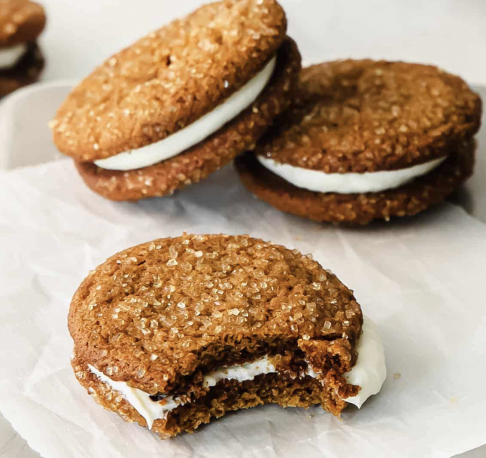 Ginger Molasses Whoopie Pies