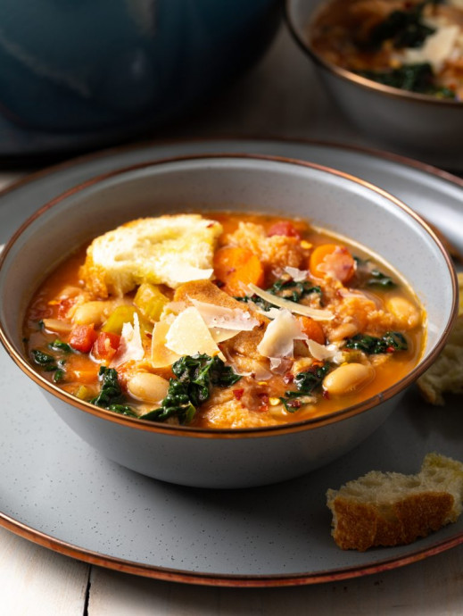 Rustic Ribollita (Tuscan White Bean Soup)