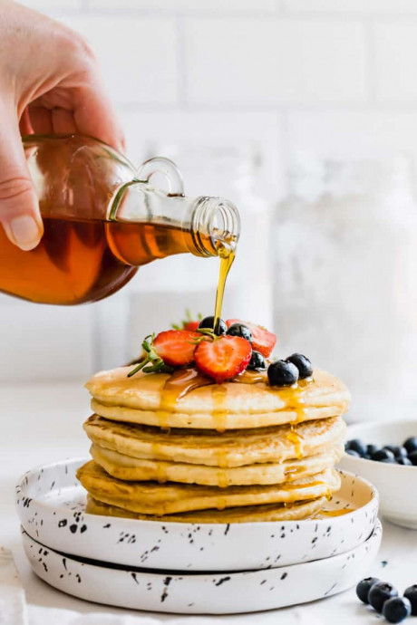 Easy Gluten Free Almond Flour Pancakes