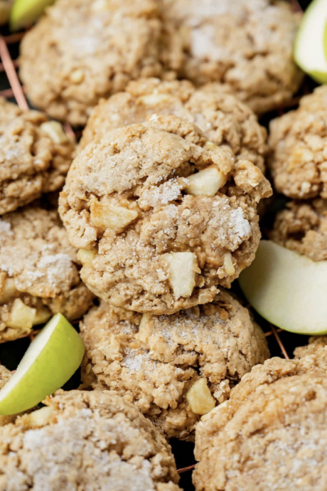 Apple Oatmeal Cookies