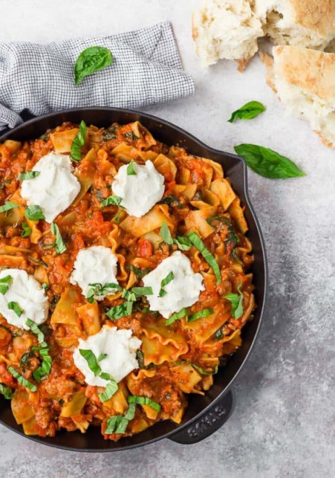 Easy Skillet Lasagna – One Pan