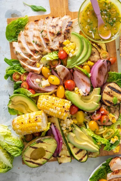 Grilled Chicken, Vegetable and Avocado Salad