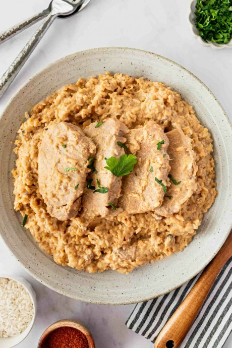 Slow Cooker Pork Chops and Rice