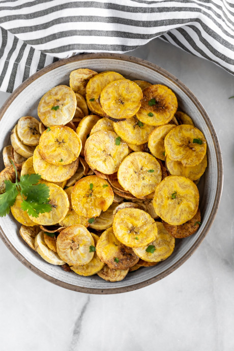 Baked Plantain Chips