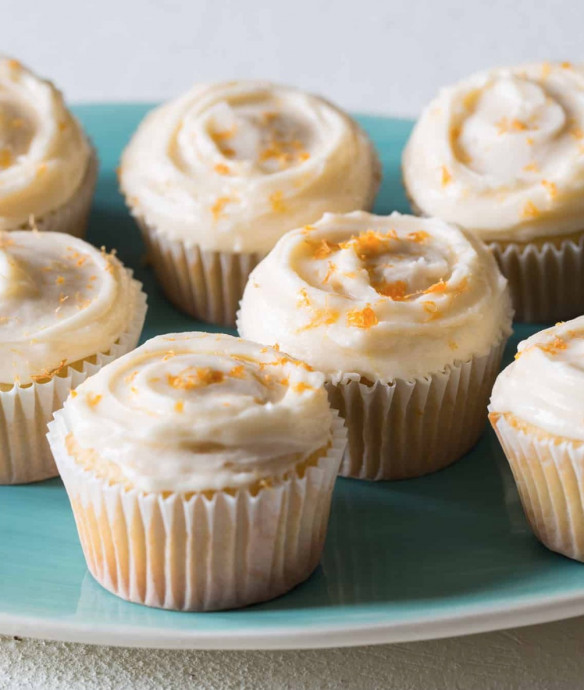 Butter Cupcakes With Grapefruit Buttercream