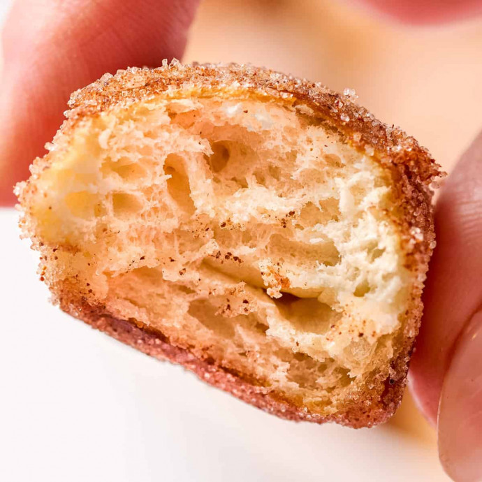 Cinnamon Sugar Soft Pretzel Bites