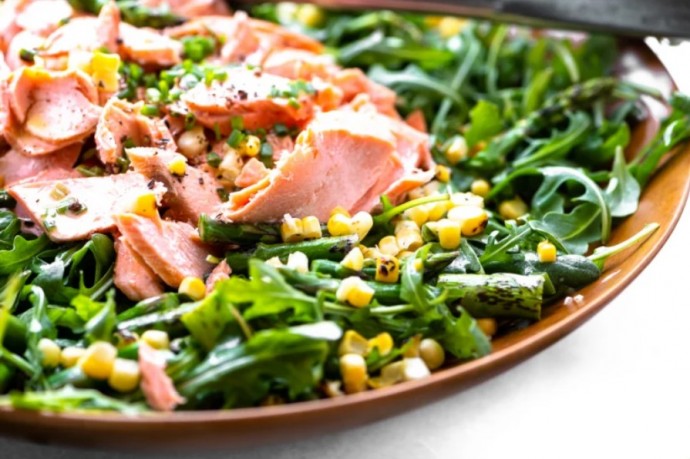 Blistered Corn and Asparagus Salad with Salmon