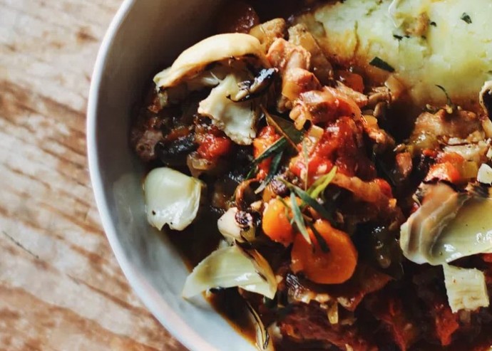 Slow-Cooker Chicken Cacciatore (Whole30 + Paleo) Slow-Cooker Chicken Cacciatore (Whole30 + Paleo)