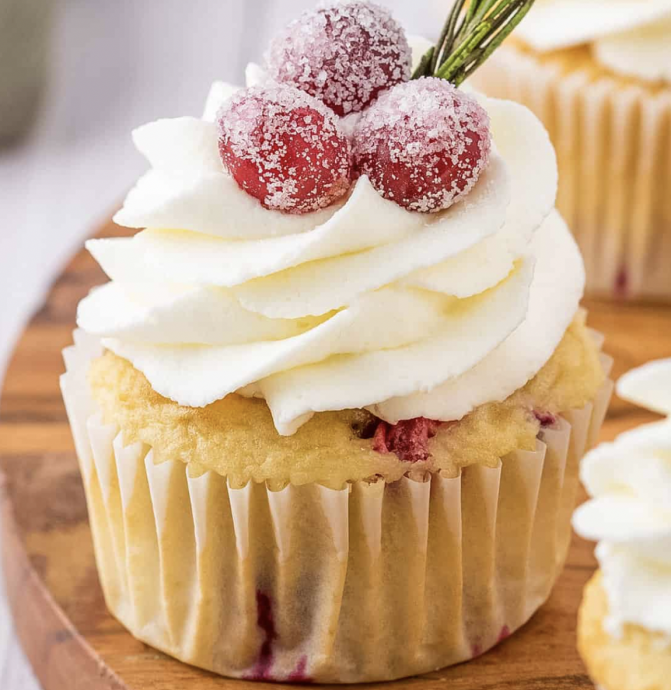 White Chocolate Cranberry Cupcakes