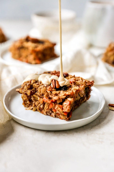 Carrot Cake Baked Oatmeal