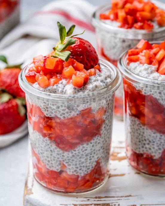 Strawberry Chia Seed Pudding