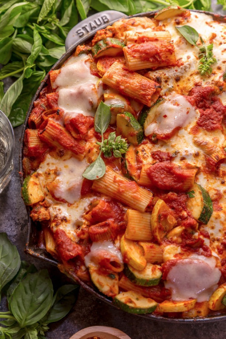 Baked Rigatoni Fra Diavolo with Sausage and Zucchini