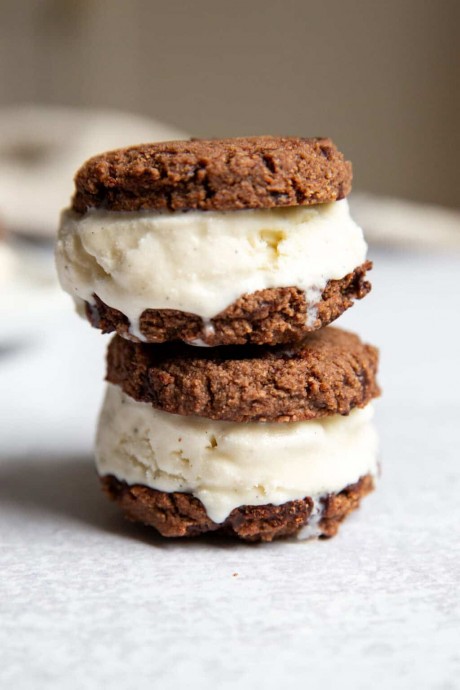 Easy Gluten Free Ice Cream Sandwiches