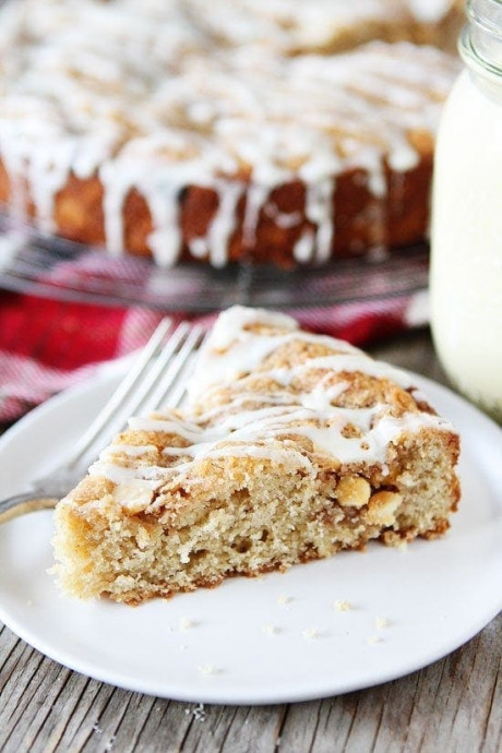 Eggnog White Chocolate Streusel Cake