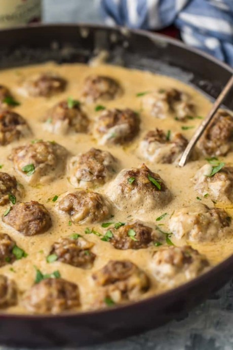 Swedish Meatballs (Best Sauce!)