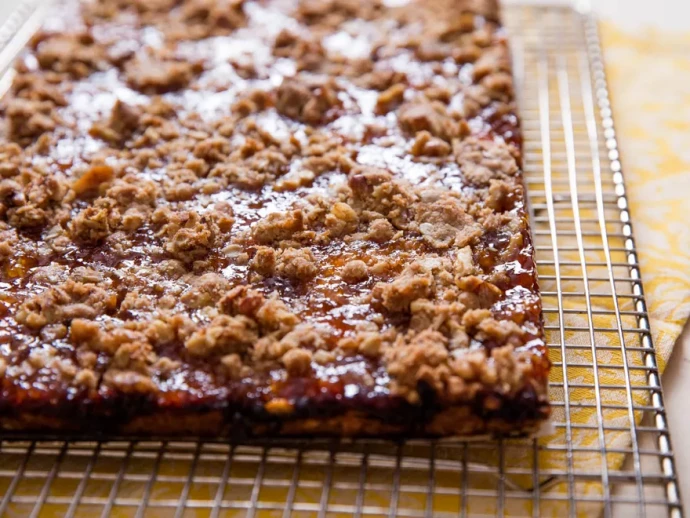 Easy Apricot Jam Bars With Walnuts