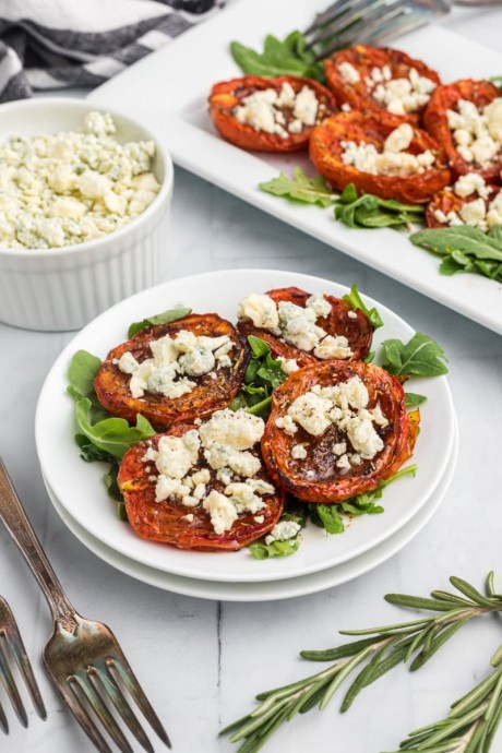 Roasted Tomatoes with Stilton Cheese