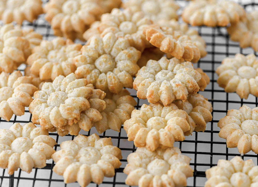 Gruyere Cheese Crackers — Recipes
